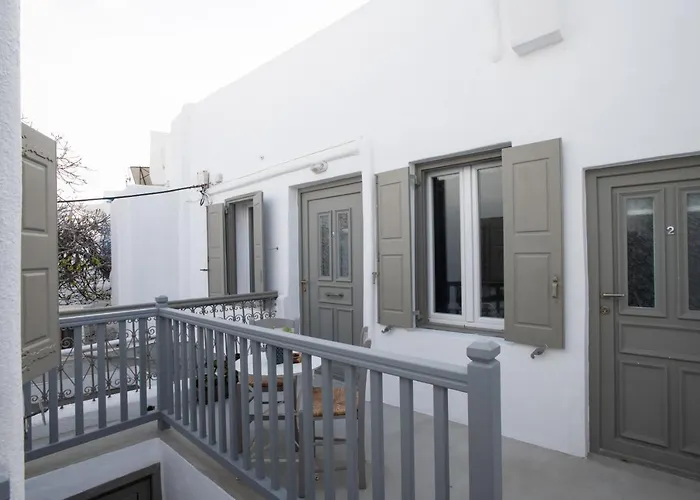 New In The Heart Of - 3 아파트